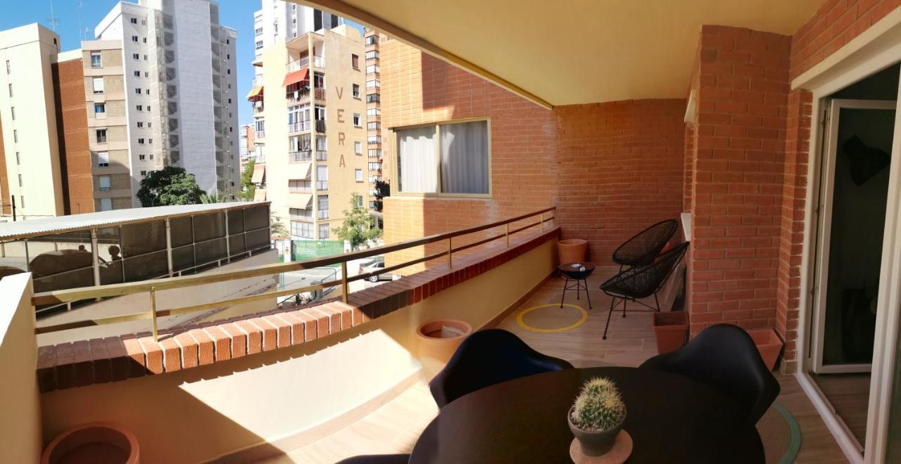 Apartamento เบนิดอร์ม ภายนอก รูปภาพ
